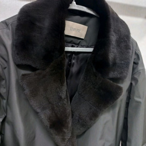 르베이지 위즐 패딩