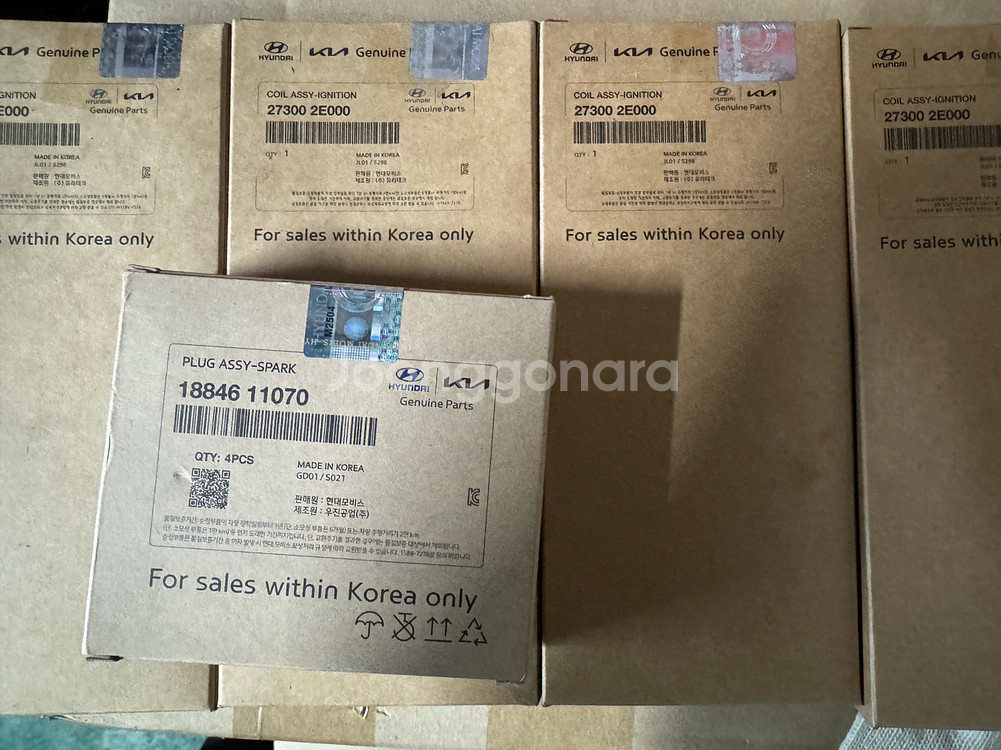 k5,LF쏘나타 누우엔진용 점화코일 플러그 1대분 팝니다--0