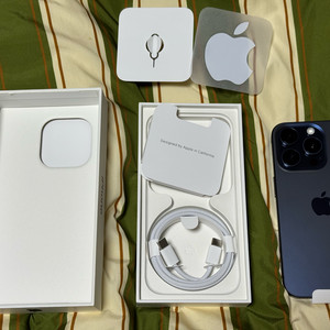 아이폰 15 PRO 256 블루 리퍼(미사용) 애케플12/6만료