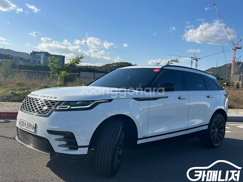 [랜드로버]레인지로버 벨라 2.0 D240 R-다이나믹 SE #가을특가--2
