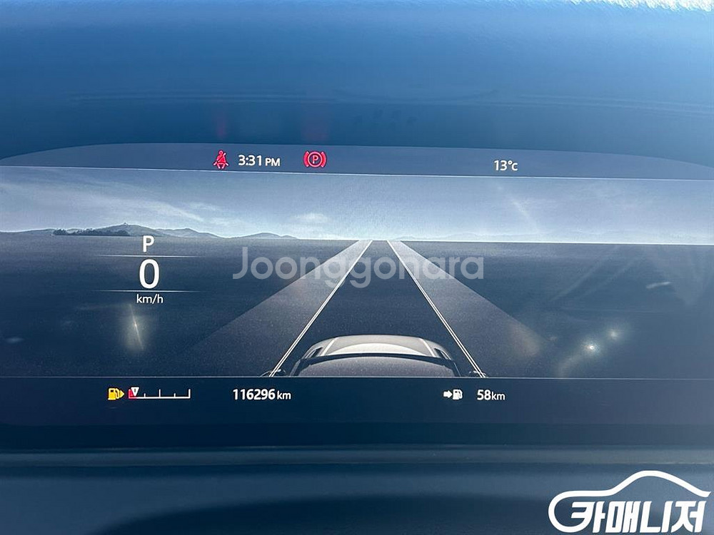 [랜드로버]레인지로버 벨라 2.0 D240 R-다이나믹 SE #가을특가--8