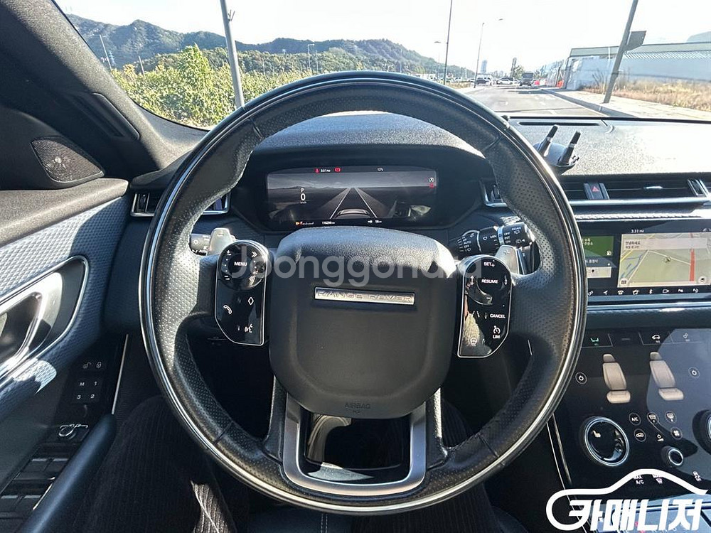 [랜드로버]레인지로버 벨라 2.0 D240 R-다이나믹 SE #가을특가--7