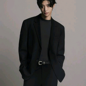 무신사 릴렉스드 베이식 블레이저