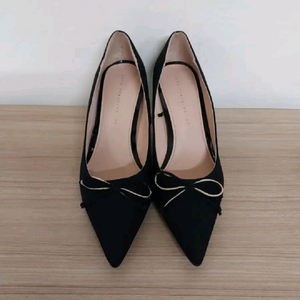 여성 자라 스웨이드 리본 구두 (240)