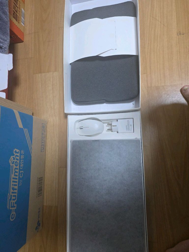 갤럭시북2프로360( 풀박스 거의새상품)--1