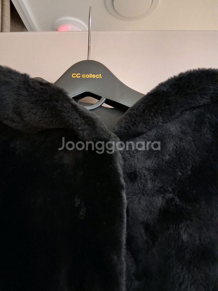 ROBO로보 스페인 라도마 리버시블 스트링 후드 무스탕코트--2