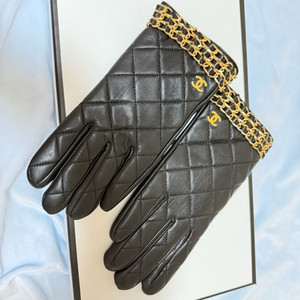 샤넬 가죽 장갑