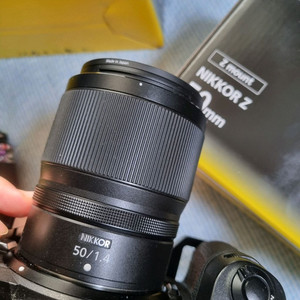 니콘 z50.4 25년도구매. 박스풀