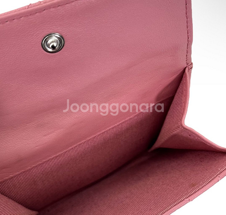 샤넬 CC로고 램스킨 클래식 똑딱이 플랩 반지갑 핑크--5