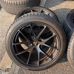 BBS RI-a 18인치 9.5J 23스퀘어 4본(타이어포함) BBS FIR 19인치 교환 가능