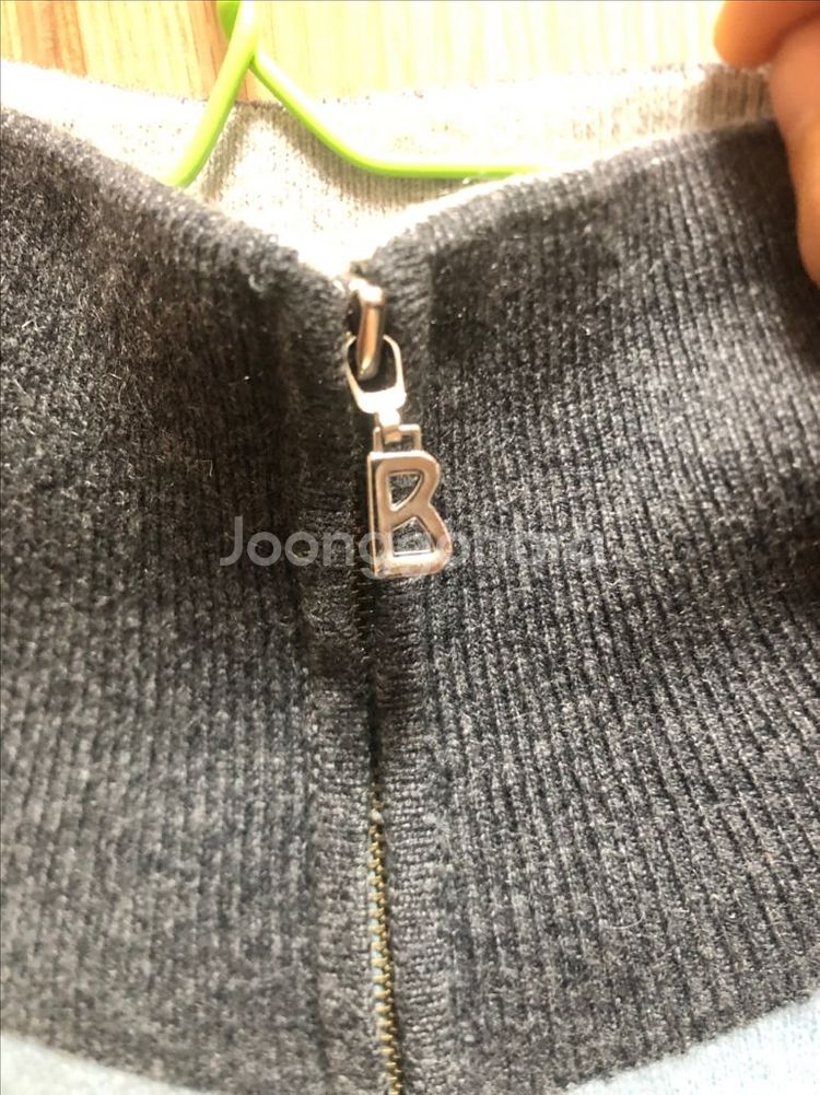 보그너 캐시미어 100 반집업 니트--2