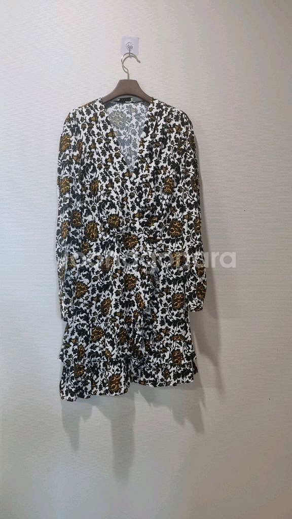 SANDRO(산드로) 플라워 패턴 랩 원피스--2