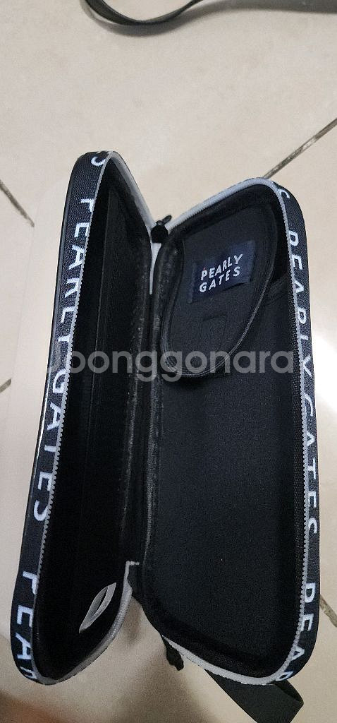 파리게이츠 하드케이스 파우치백/ 파리게이츠 니트패딩--3