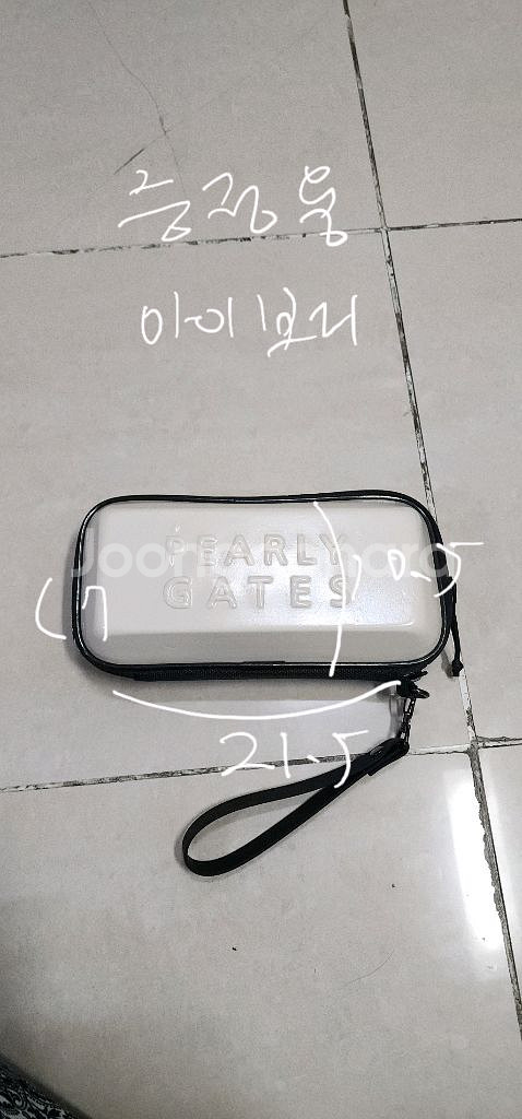 파리게이츠 하드케이스 파우치백/ 파리게이츠 니트패딩--9