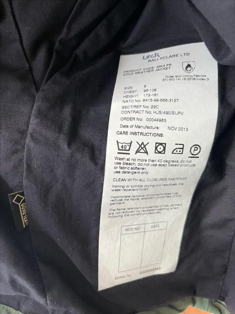 Raf mk4 영국 공군 고어텍스 자켓 6 사이즈 팝니다.--1