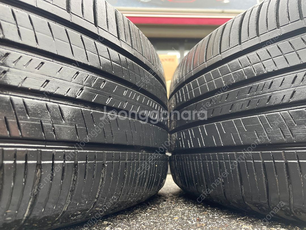 그랜저 GN7 18인치 순정 휠타이어 세트 팝니다.22--6