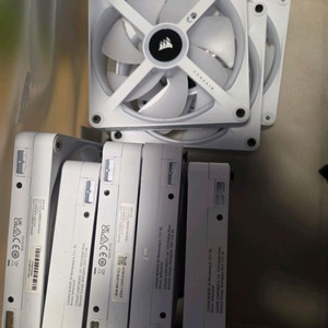 커세어 qx140 rgb팬