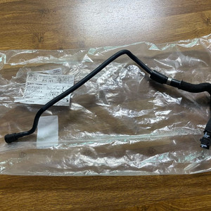 아우디 a4 냉각수 브리더라인 28번 판매