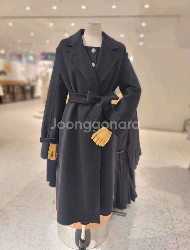 LINE 라인어디션 핸드메이드 벨티드 캐시미어 혼방 롱코트 55 블랙--3