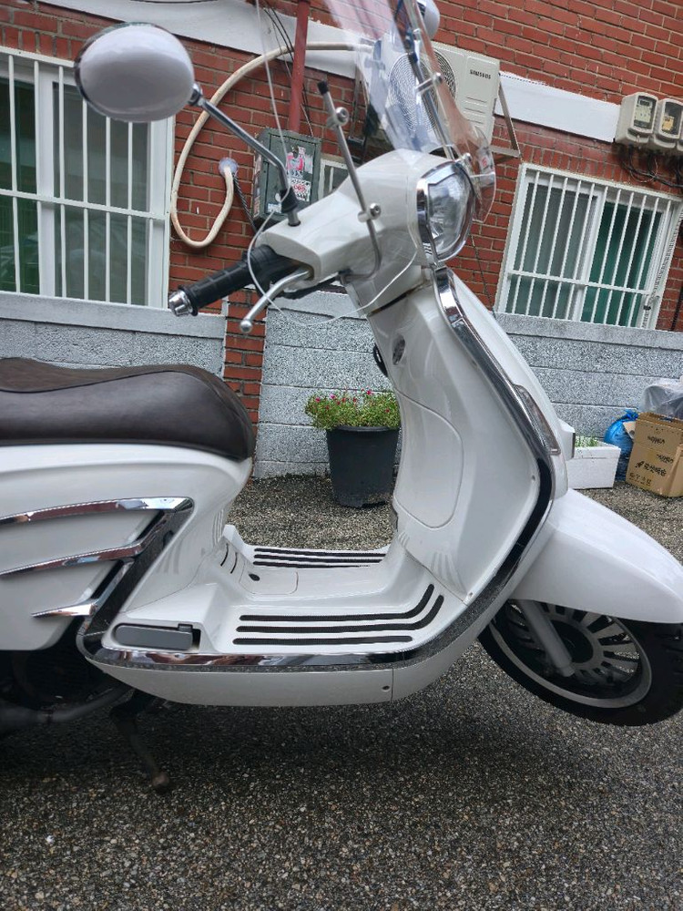 야르스 럭셔리 화이트--8