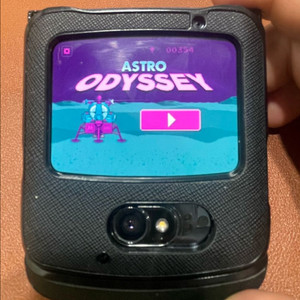 모토로라 레이저 2020 5g폴더폰