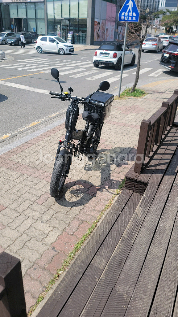 볼트몬스터 23년형 VT700 FB20P 전기자전거--0