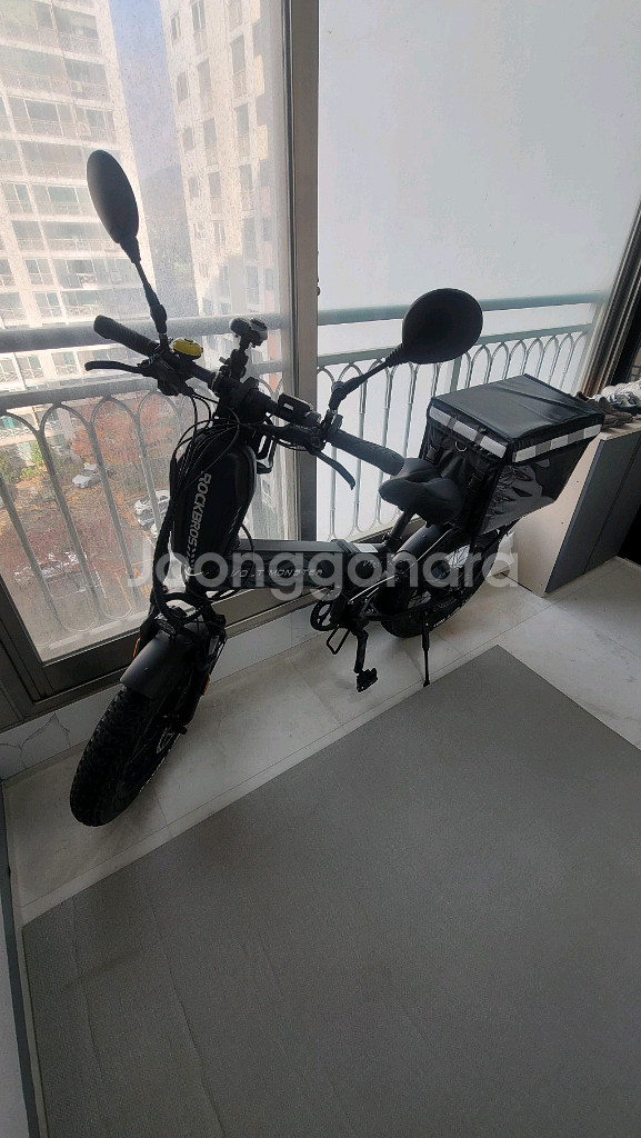 볼트몬스터 23년형 VT700 FB20P 전기자전거--1