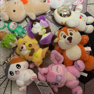 새상품 인형 모음 16개 동전지갑 등등 에어팟커버