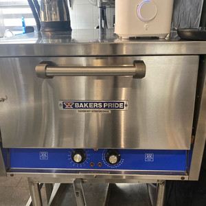 돌판오븐 피자오븐 화덕 오븐 베이커스 프라이드 Bakers Pride P22 이미지