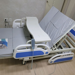 셀피던스 4모터 전동침대 환자용침대 자세변환침대 이미지