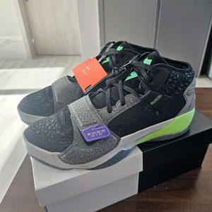 나이키 에어조던 자이언2 농구화