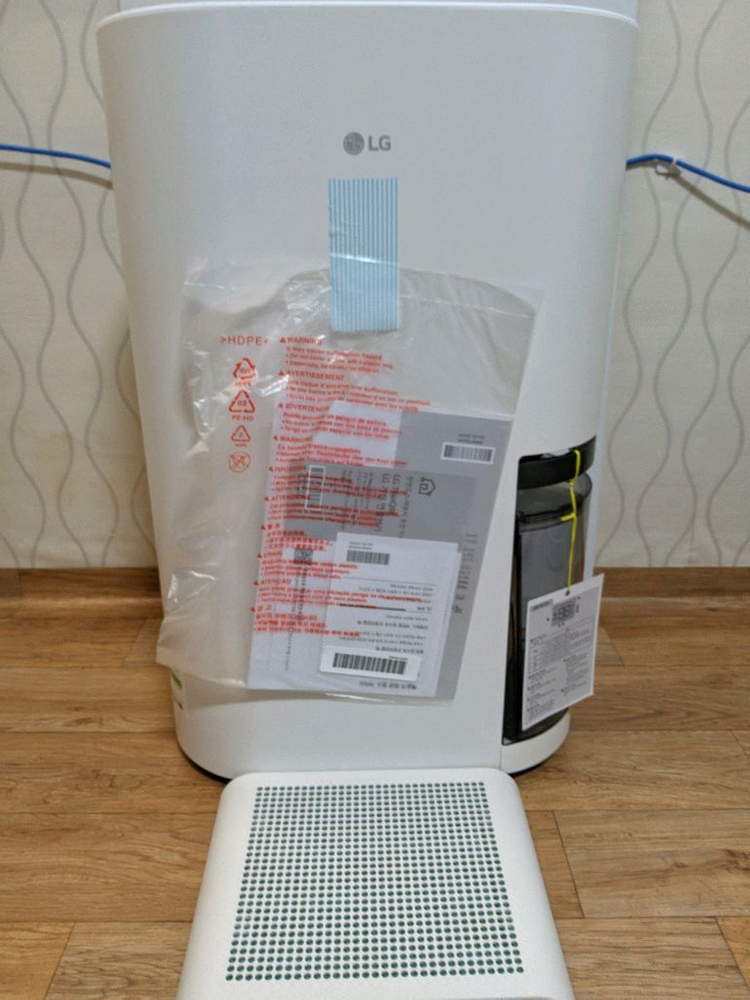 LG 휘센 오브제 컬렉션 제습기 판매합니다.--8
