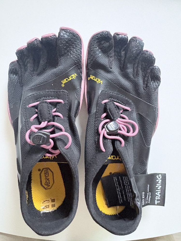 비브람 파이브핑거스 EVO 여성용 운동화 225--1