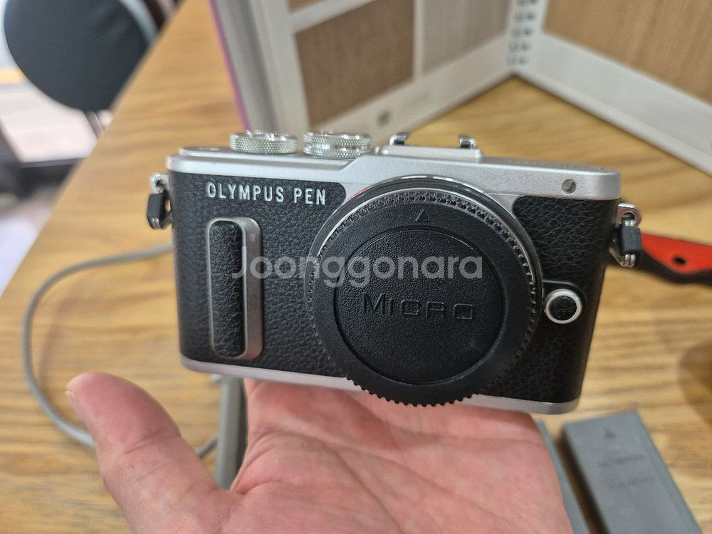 올림푸스 e-pl8--1