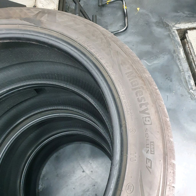 255 45 19 2554519금호마제스티ev 한대분판매합니다--7