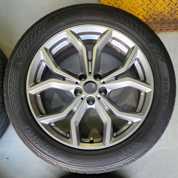 BMW x3 x4 19인치 휠타이어, BMW 정품 x3 19인치 휠타이어 이미지