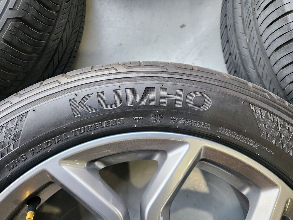 BMW x3 x4 19인치 휠타이어, BMW 정품 x3 19인치 휠타이어 이미지