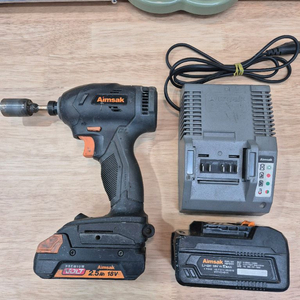 아임삭 임팩트 드라이버 BL18M60 (배터리 2+충전기)