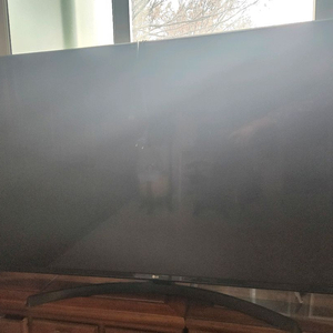 LG 4K UHD 55인치 TV 55uk6800gnc 팔아요.