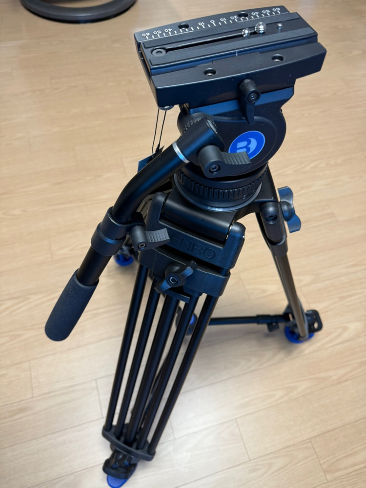 벤로 BV10H+BV10(헤드/삼각대 풀세트) 이미지