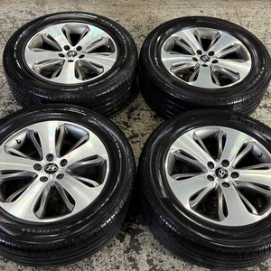 싼타페CM 18인치 휠타이어 판매