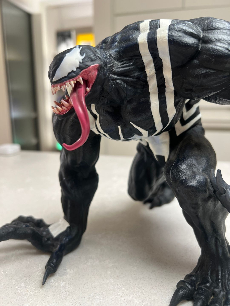 베놈 스태츄 피규어 2종 판매합니다 venom figure statue--3