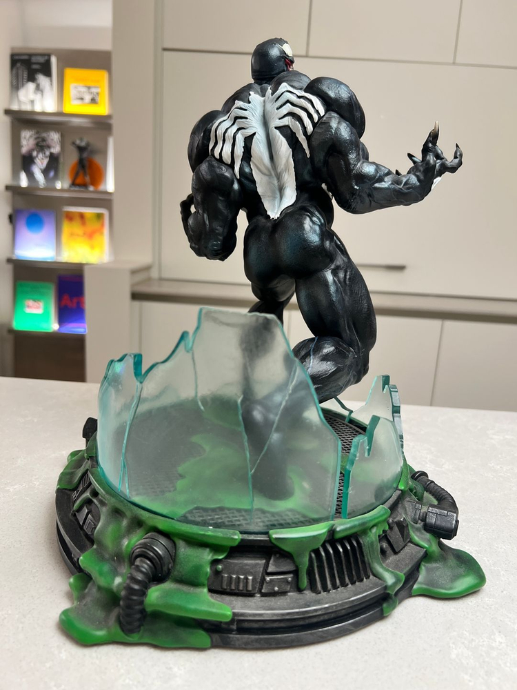 베놈 스태츄 피규어 2종 판매합니다 venom figure statue--7
