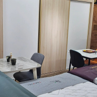 슬라이딩 옷장.이불.수납장