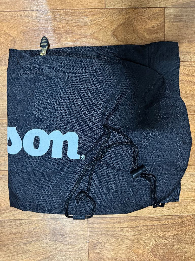 윌슨 테니스 라켓 백 이미지