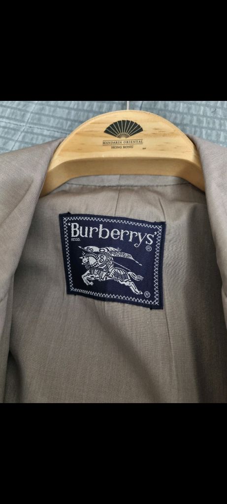 정품 버버리 트렌치 코트 105사이즈 얼룩있음 burberry--2