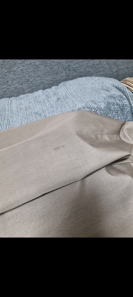 정품 버버리 트렌치 코트 105사이즈 얼룩있음 burberry--3