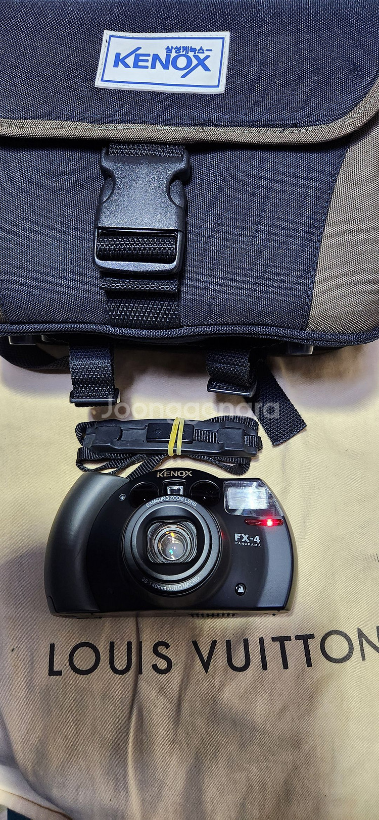 케녹스fx-4(a급,올림픽 기념카메라), cr123a 2개 전기능정상, 가방.--4
