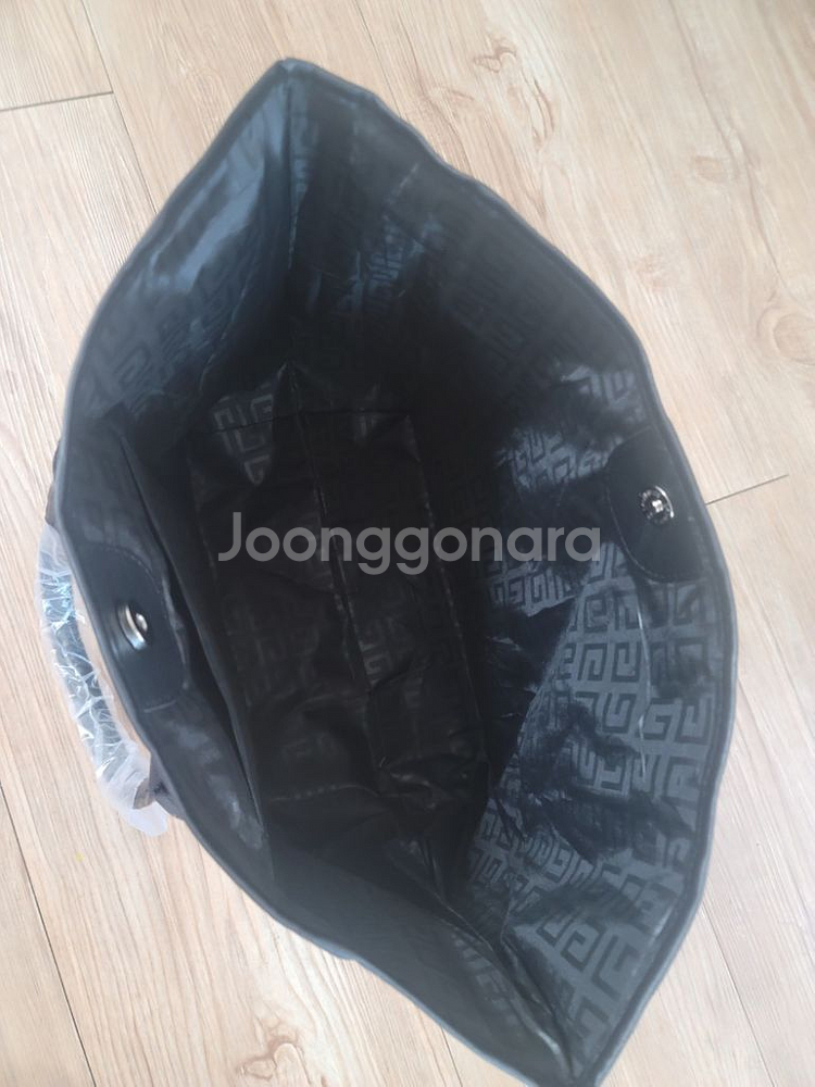 지방시 뷰티 토트백 (새상품 (정품(남녀공용--3