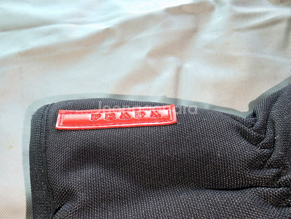 (가격인하) 정품 PRADA SPORT GLOVES 프라다 장갑 스포츠 윈터 글러브 블랙 사이즈 8호--5